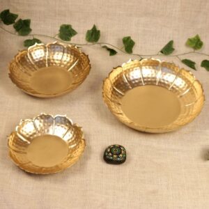 Urli Bowl for Home Décor Big Size Door Entrace Room Decoration ₹ 170 & 140 & 110